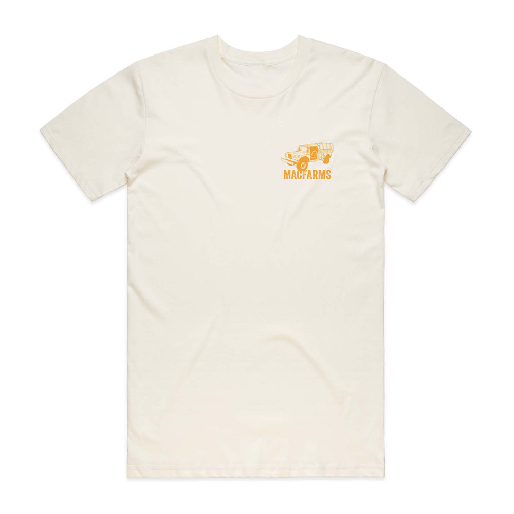 
            
                Load image into Gallery viewer, Vintage white MacFarms T-shirt with truck and logo graphic
            
        